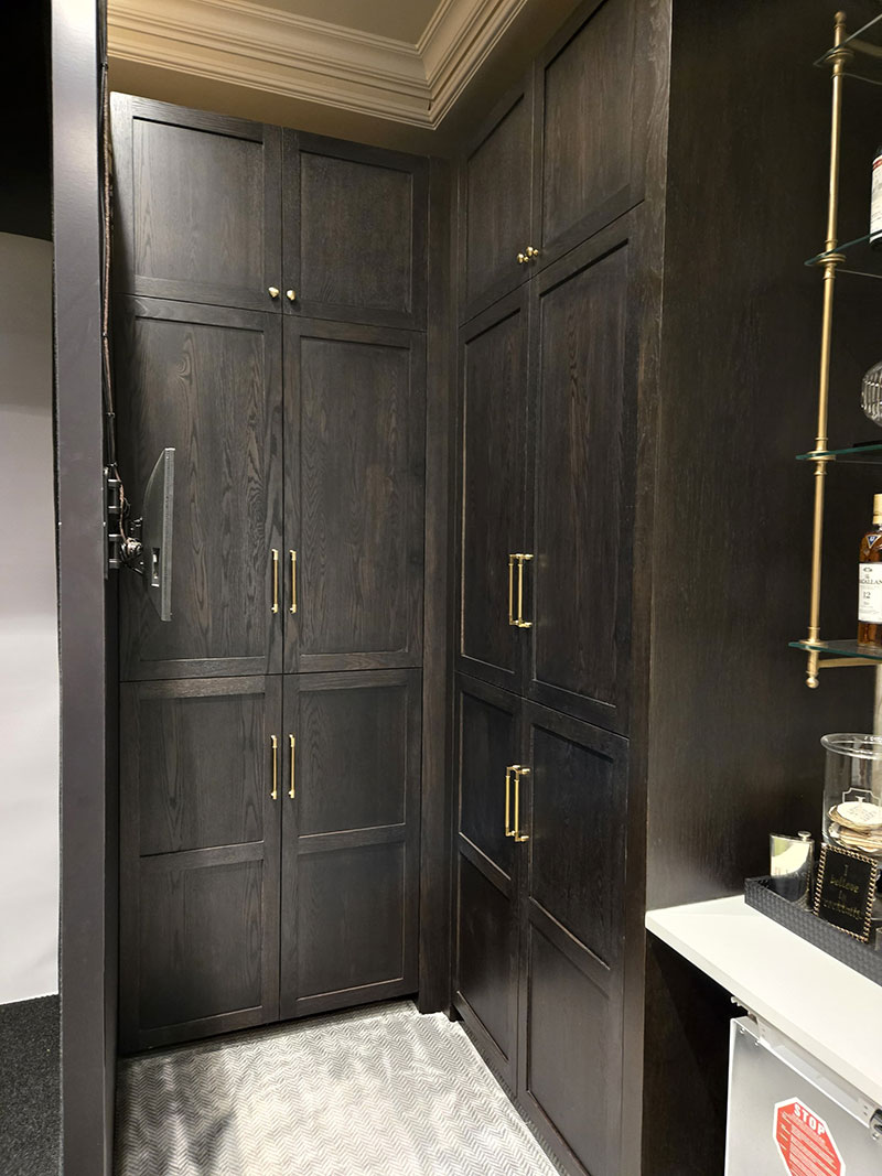 Marcos; Custom Cabinets